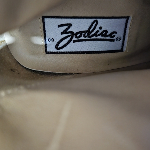 Zodiac Leather Boot Size 8 - Picture 9 of 9